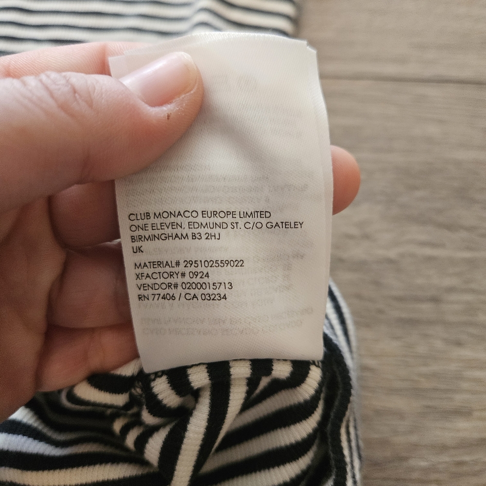 Club Monaco Medium Black & White Striped Crewneck Tee, Like New Condition - Picture 6 of 9
